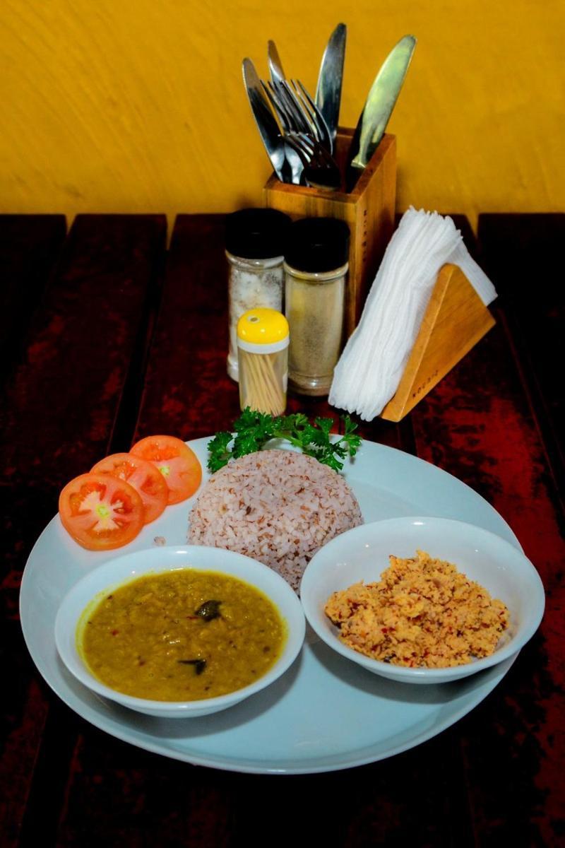 Coconut Style Restaurant & Milinda Guest Hotel อูนาวาตูนา ภายนอก รูปภาพ